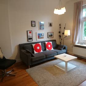 Apartamento para alugar por € 2.190 por mês em Hamburg, Simrockstraße
