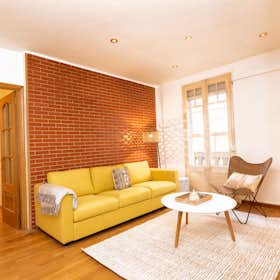 Apartment for rent for €1,500 per month in L'Hospitalet de Llobregat, Carrer del Montseny