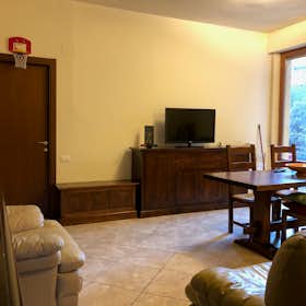 私人房间 正在以 €400 的月租出租，其位于 Siena, Via Ambrogio Sansedoni