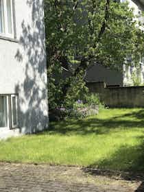 公寓 正在以 ISK 200,014 的月租出租，其位于 Reykjavík, Sólvallagata