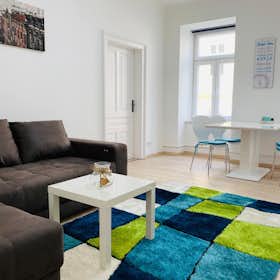 Apartment for rent for €1,200 per month in Vienna, Beingasse