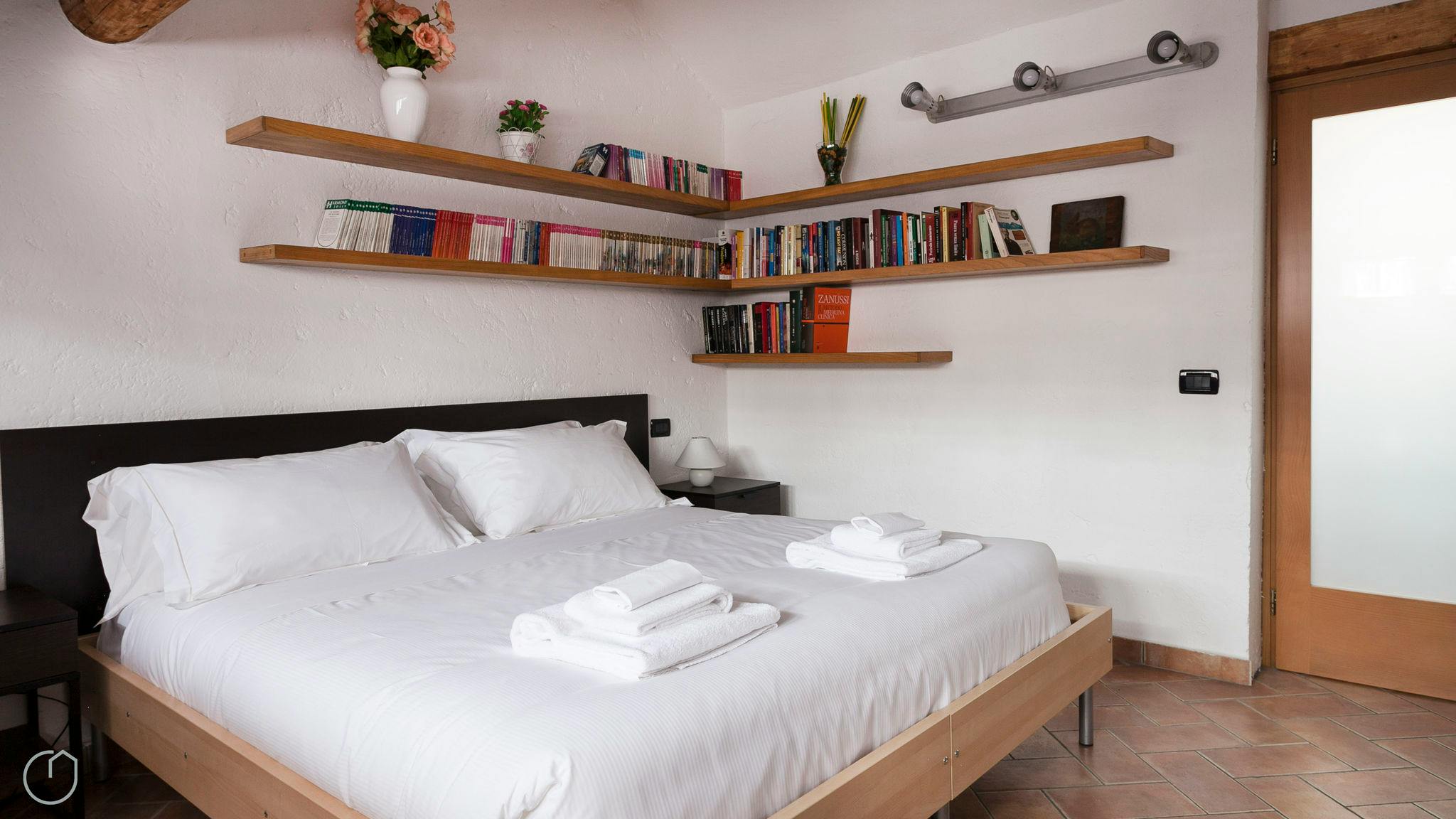 Apartment for rent for €1 per month in Milan, Via Panfilo Castaldi