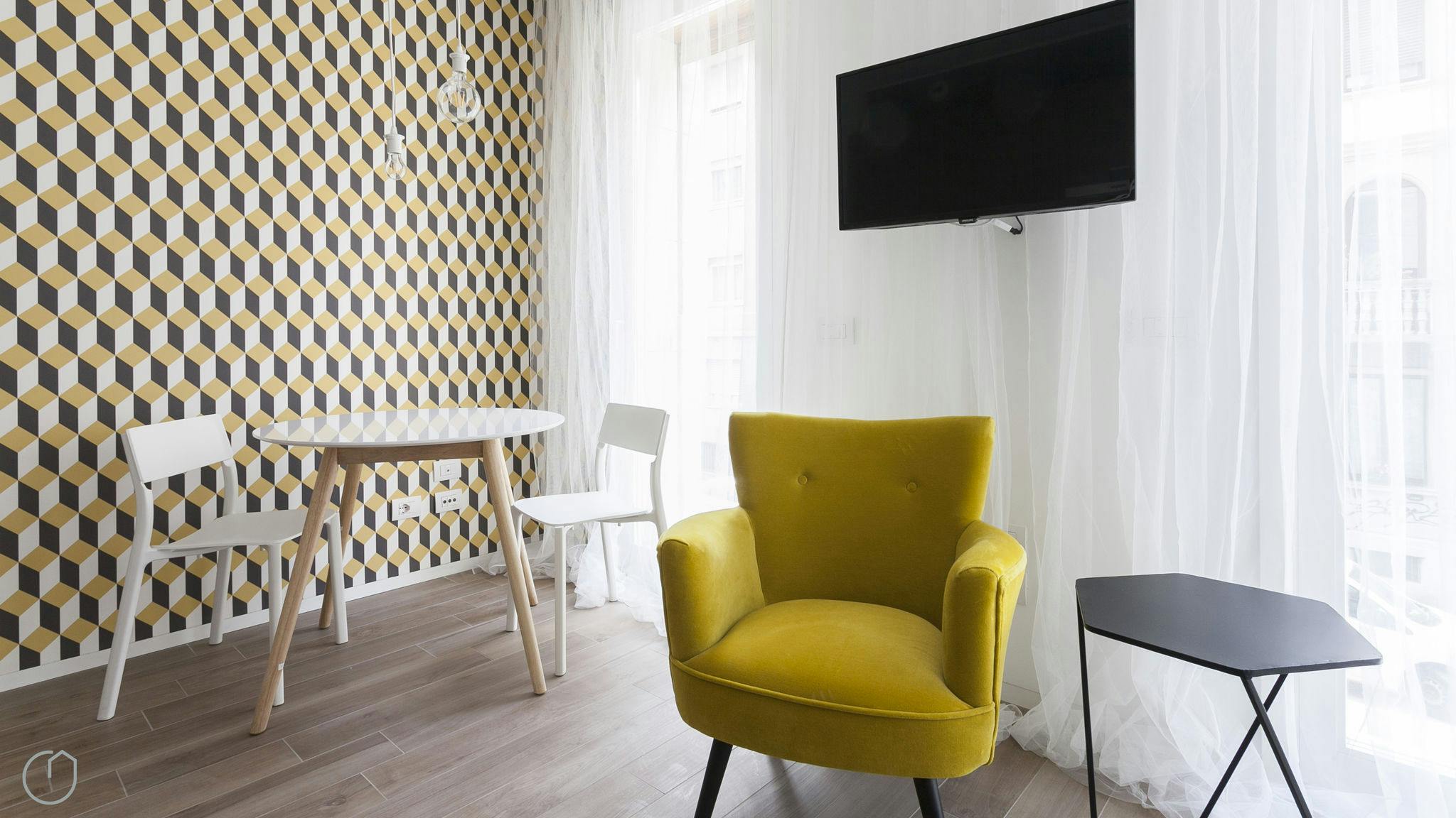 Apartment for rent for €1 per month in Milan, Via Carlo Poma