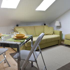 Appartamento for rent for 1.635 € per month in Milan, Via Galeazzo Alessi