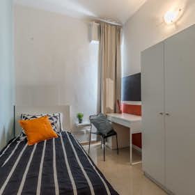 Private room for rent for €450 per month in Pisa, Via di Gagno