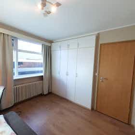 Private room for rent for ISK 124,999 per month in Reykjavík, Hringbraut