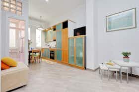 Apartment for rent for €1,500 per month in Rome, Via Chioggia
