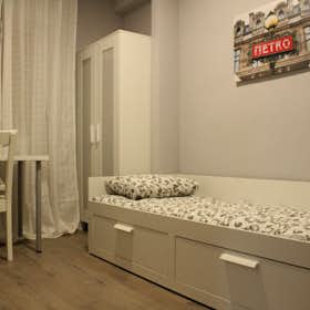 Private room for rent for €485 per month in Getafe, Calle Tarragona