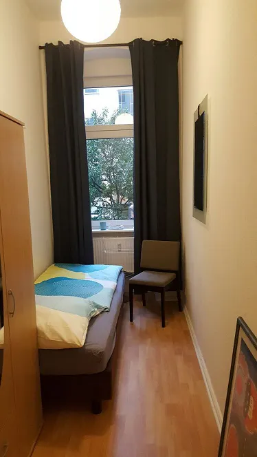 Private room in Thulestraße, Berlin (868750) room image 1