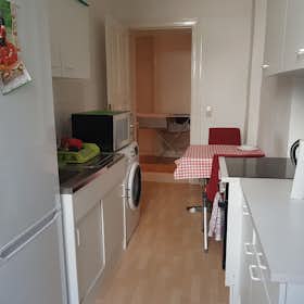 Private room for rent for €590 per month in Berlin, Thulestraße