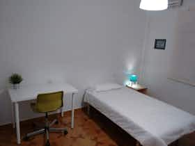 Спільна кімната за оренду для 300 EUR на місяць у Murcia, Plaza Sardoy