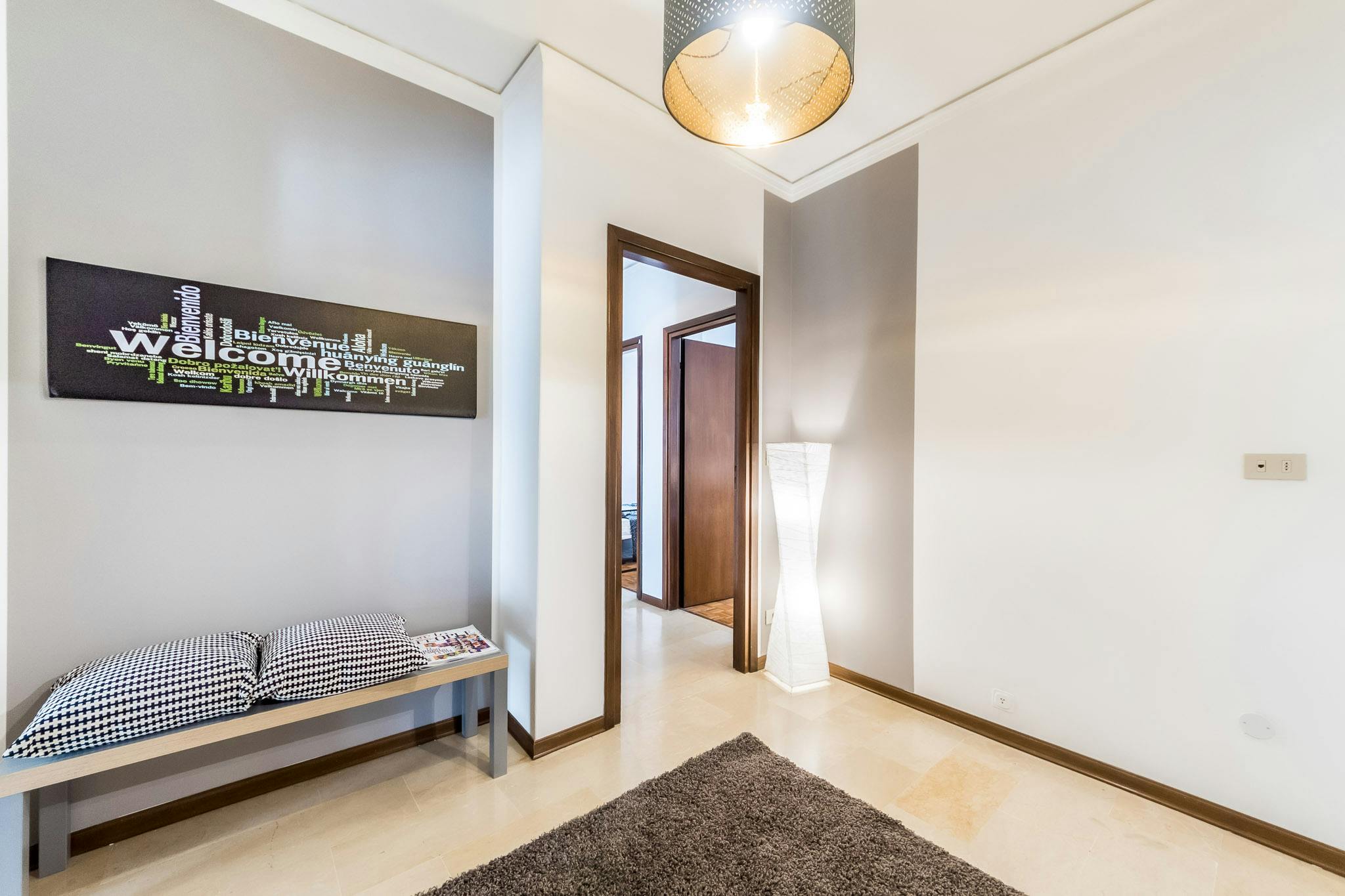 Apartment Bron, 85m² — photo 3