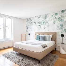 Apartment for rent for €3,549 per month in Vienna, Marc-Aurel-Straße