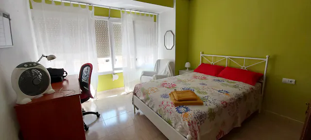 Private room in Calle San Carlos, Alicante (878321) room image 1