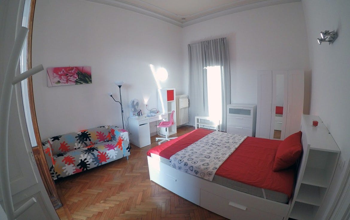 Via Zara, Florence preview