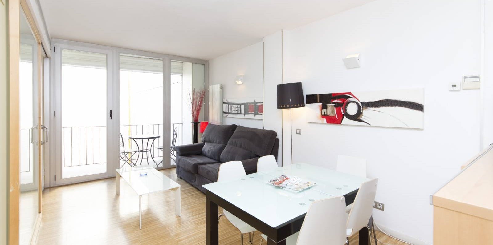 Appartement te huur voor € 1.595 per maand in Madrid, Calle del Conde de Romanones