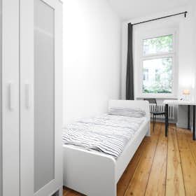 Pokój prywatny do wynajęcia za 640 € miesięcznie w mieście Berlin, Wilsnacker Straße