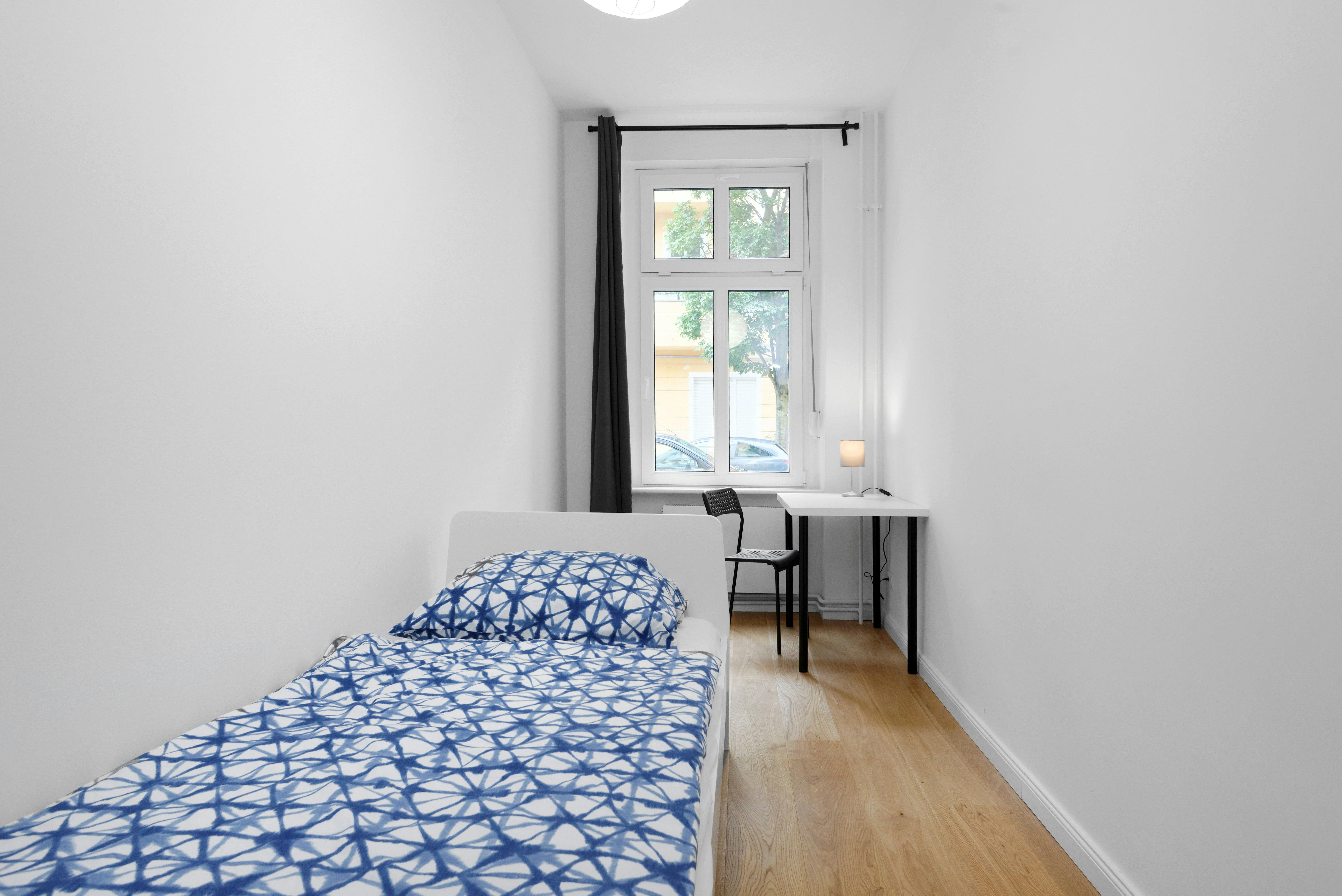 Plönzeile, Berlin preview