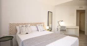 Private room for rent for €945 per month in Barcelona, Carrer de Mallorca