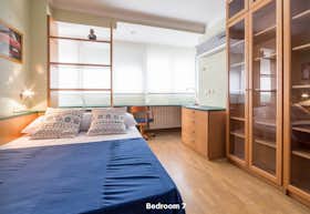 Private room for rent for €550 per month in Valencia, Passatge Doctor Bartual Moret