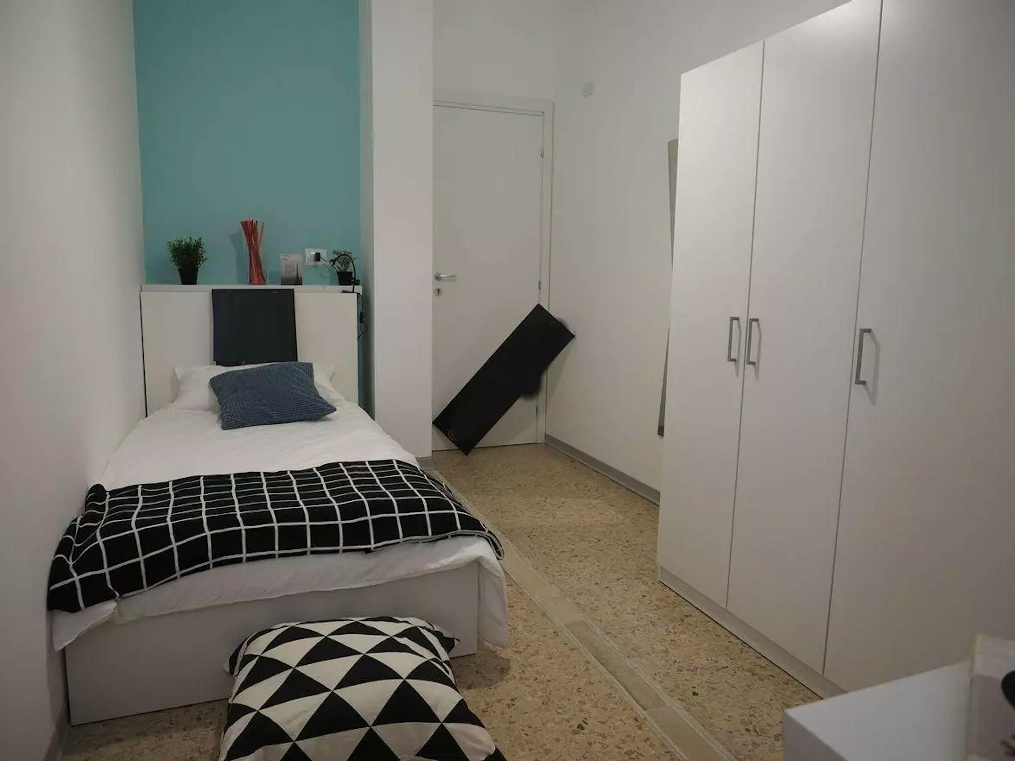 Via Amedeo Ugolini, Turin preview