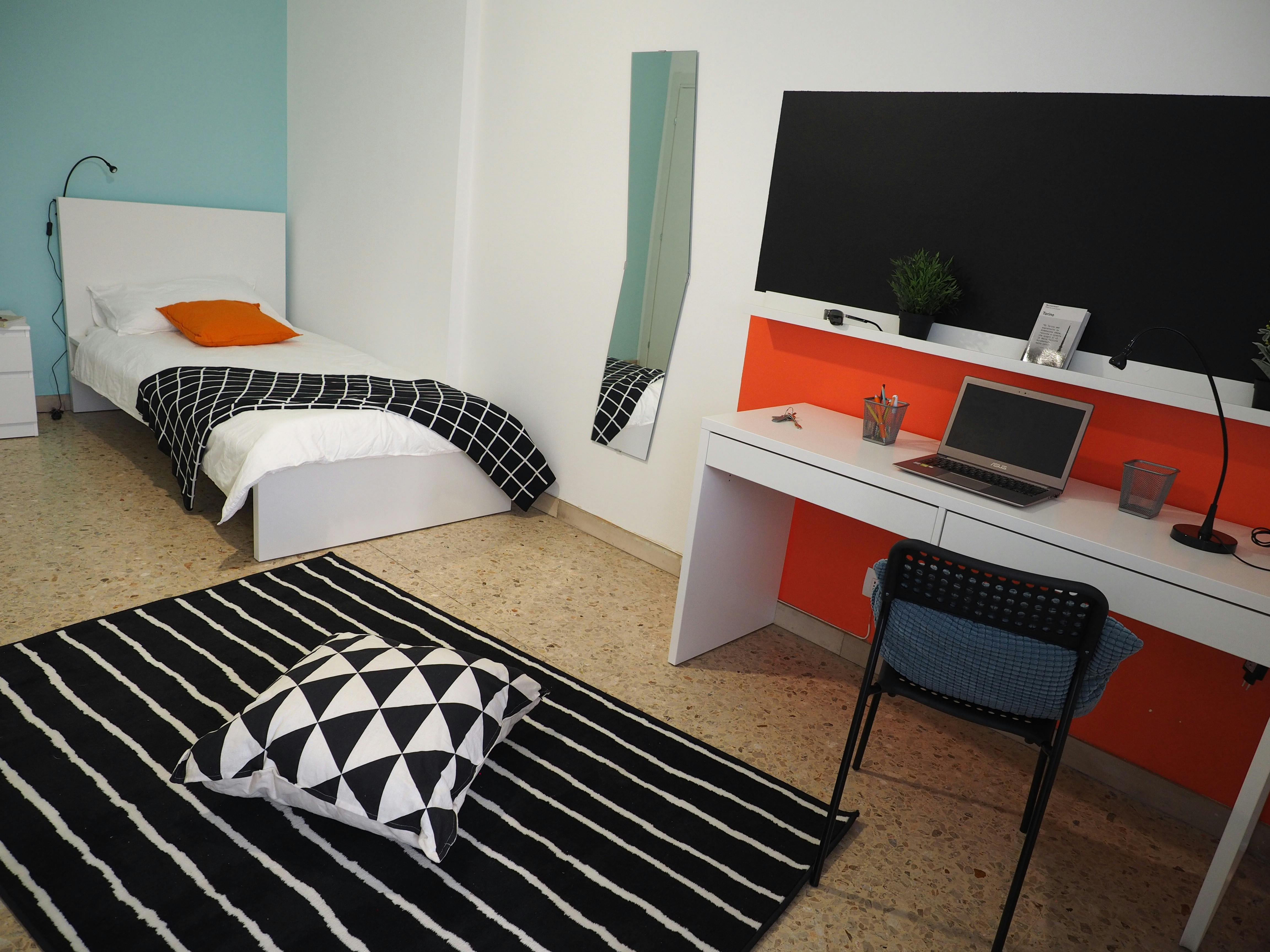 Via Amedeo Ugolini, Turin preview