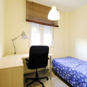 Private room for rent for €370 per month in Getafe, Calle Lilas
