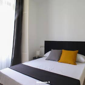 Private room for rent for €470 per month in Valencia, Avenida del Reino de Valencia