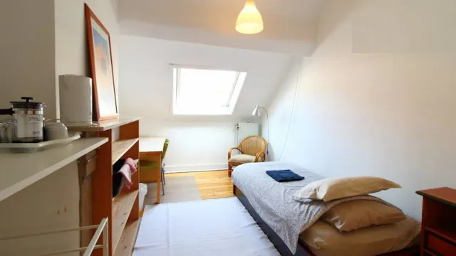 Private room in Avenue de la Jonction, Saint-Gilles (903308) room image 1