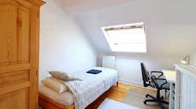 Отдельная комната сдается в аренду за 825 € в месяц в Saint-Gilles, Avenue de la Jonction
