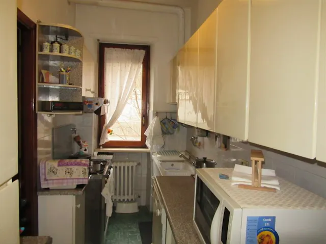 Private room in Via Giovanni Poggio, Turin (903334) room image 2