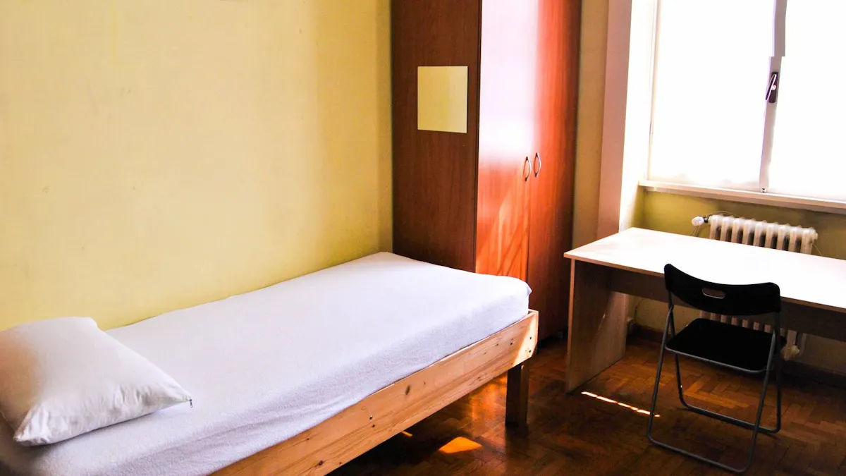 Shared room in Via Luisa Battistotti Sassi, Milan (904247) ROOM