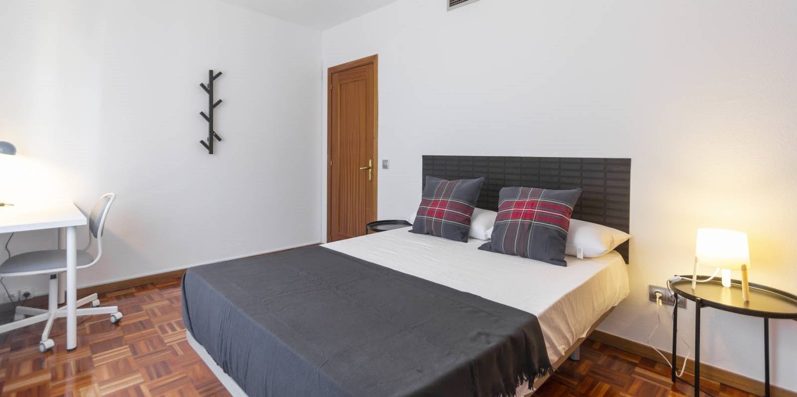 Calle José Silva, Madrid preview