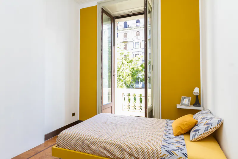 Viale Regina Giovanna, Milan - a Milano