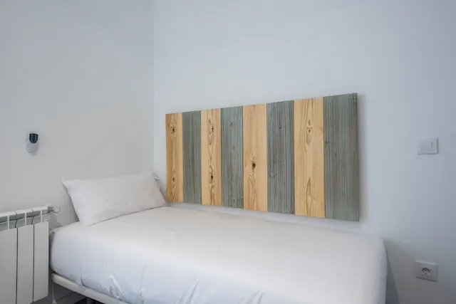 Private room in Calle de las Hileras, Madrid (909925) room image 2