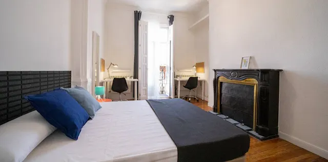 Private room in Calle de Fuencarral, Madrid (913205) room image 2