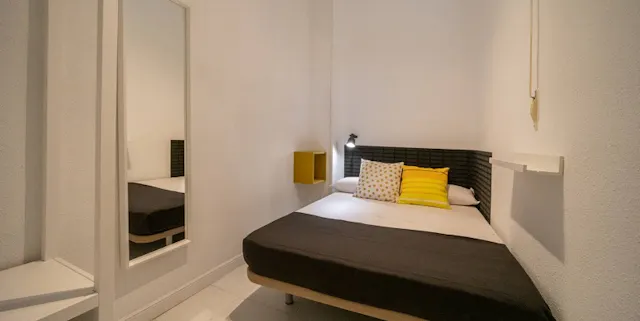 Private room in Calle de Fuencarral, Madrid (913206) room image 1