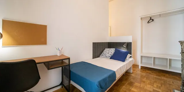 Private room in Calle de Fuencarral, Madrid (913207) room image 1