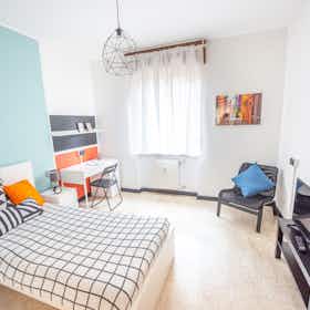Отдельная комната сдается в аренду за 370 € в месяц в Udine, Via della Rosta