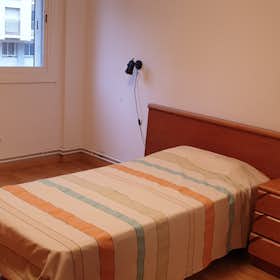 Private room for rent for €475 per month in Barcelona, Carrer de Josep Pla