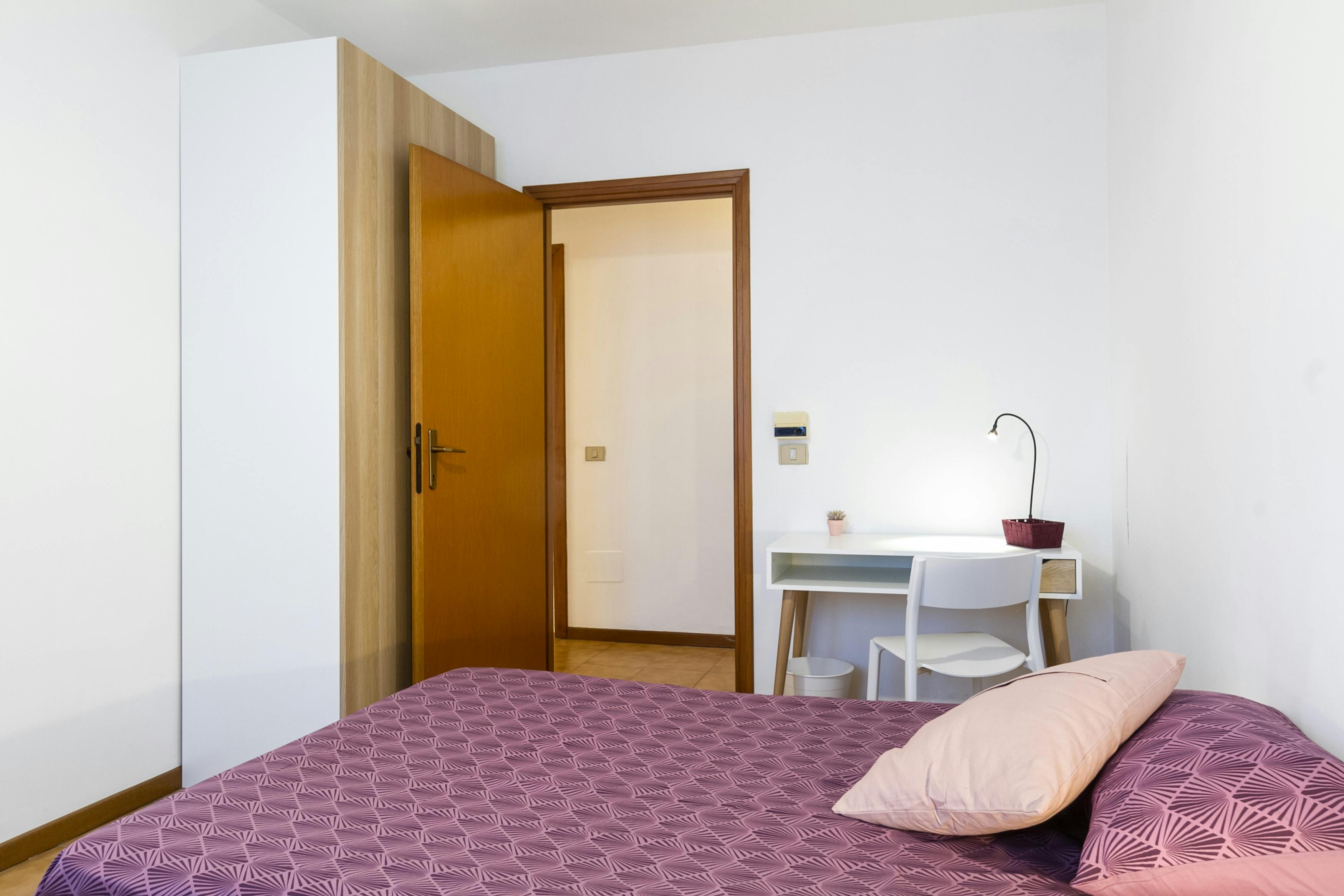 Single room Milano — photo 13
