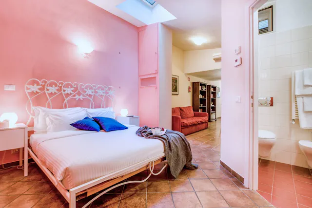 1-Bedroom Apartment in Via del Mattonato, Rome (917981) room image 1
