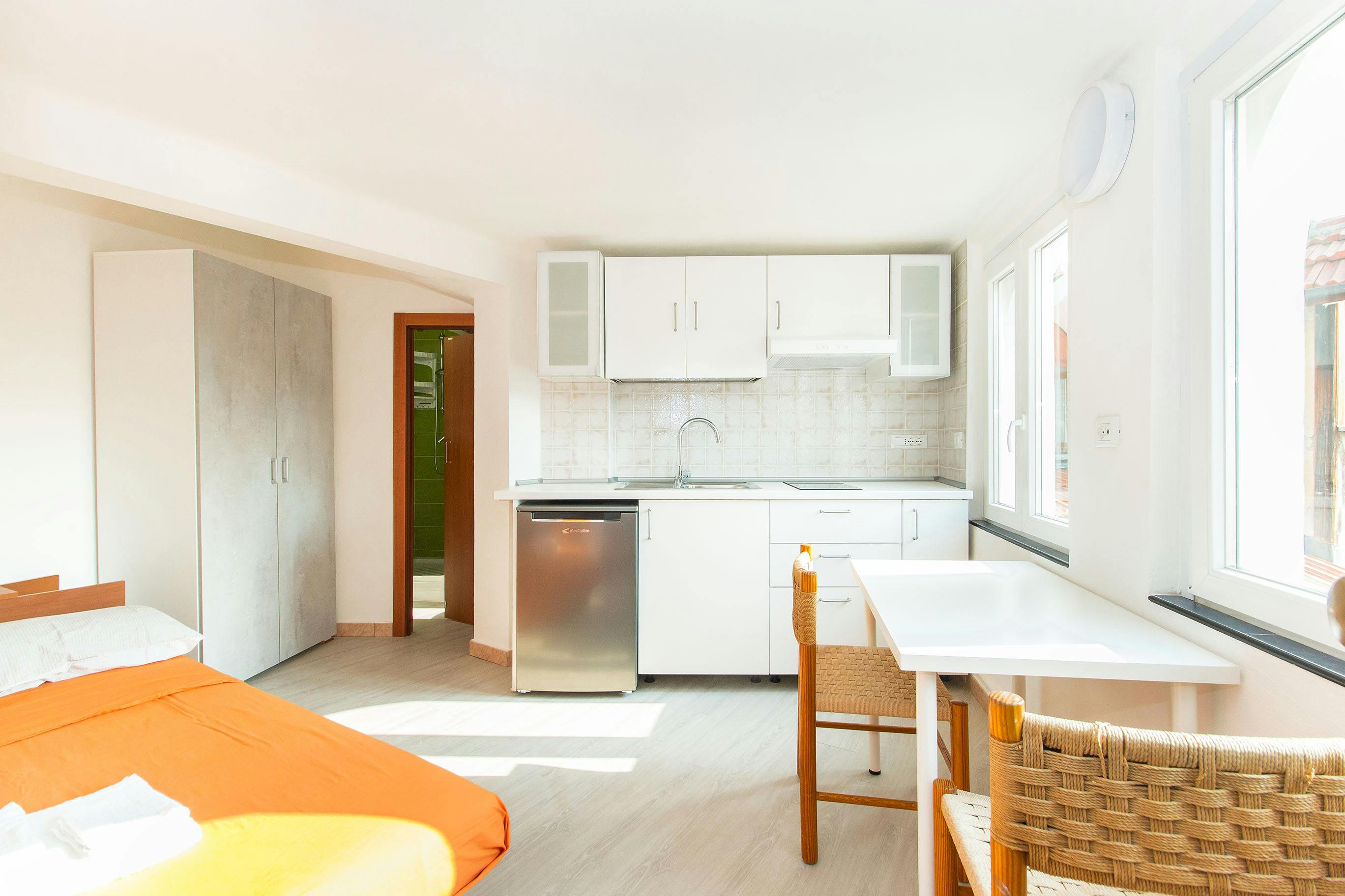 Studio te huur voor € 390 per maand in Turin, Via Fossata