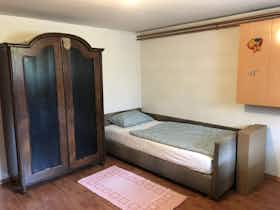 Приватна кімната за оренду для 510 EUR на місяць у Ljubljana, Kosova ulica