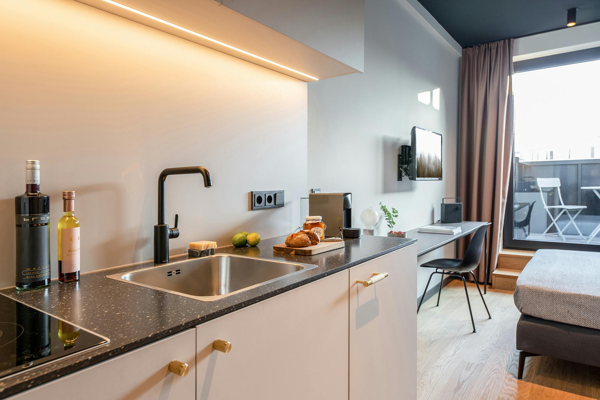 preview gallery tile