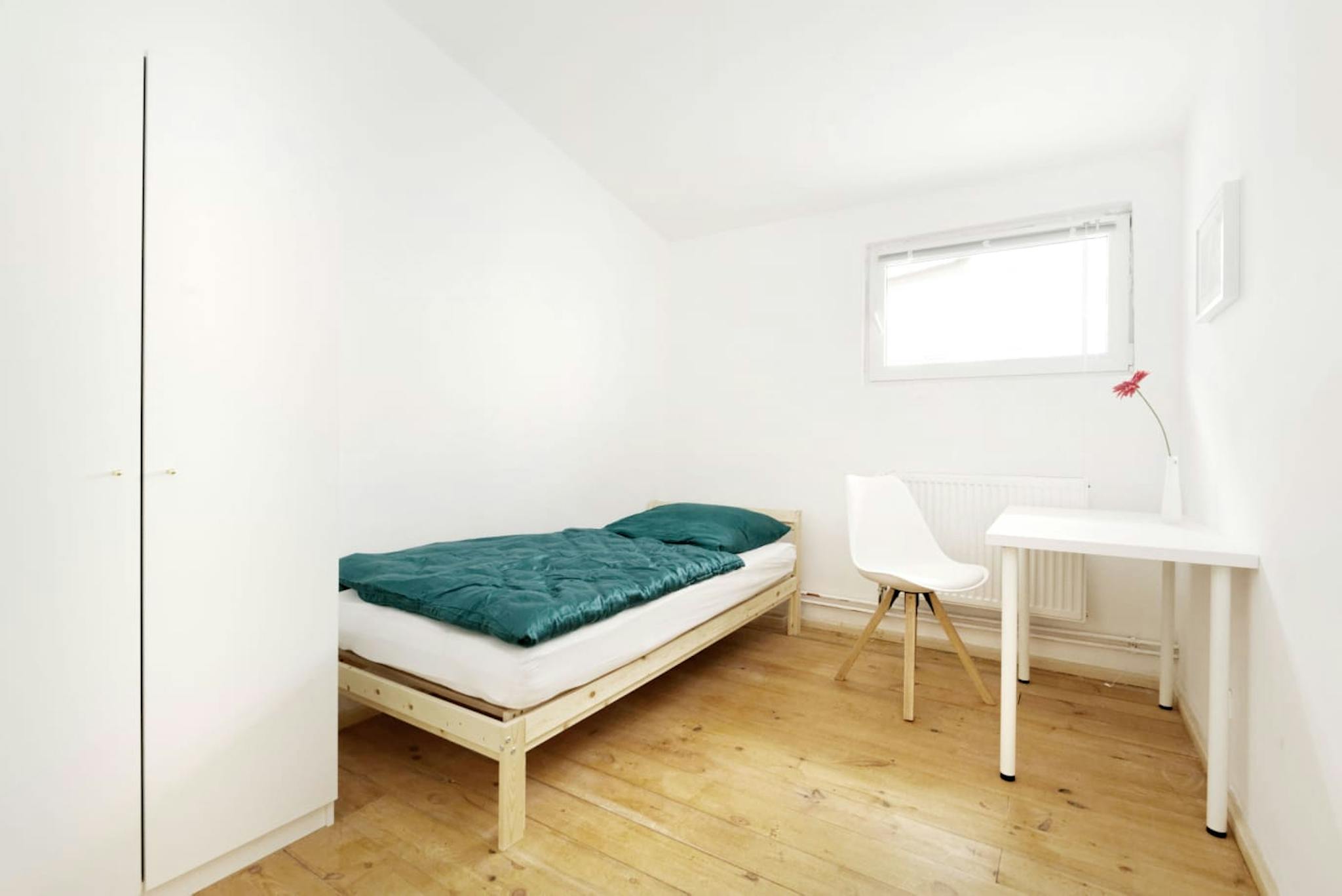 Emdenzeile, Berlin preview