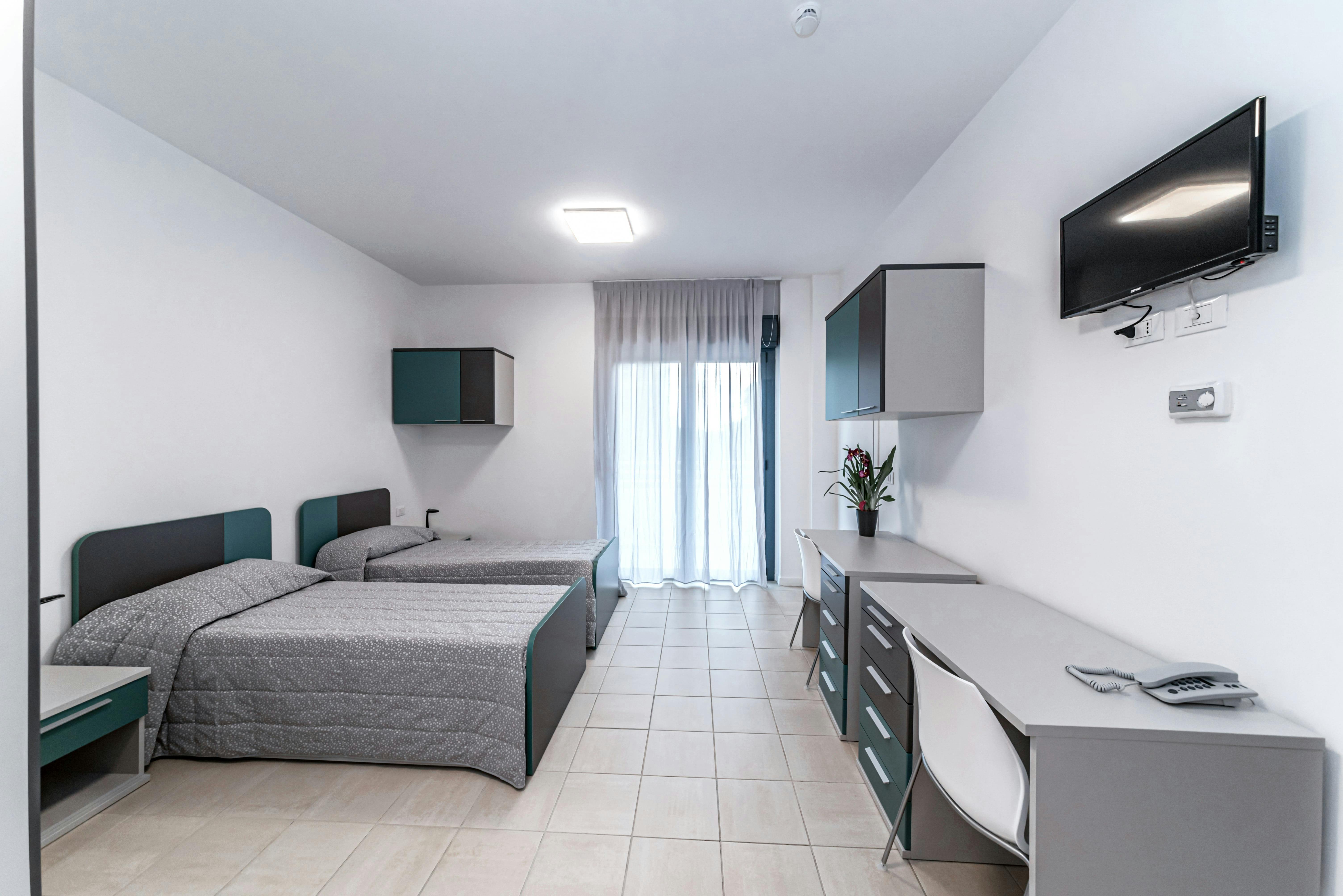 Shared room for rent for €480 per month in Turin, Piazza Pietro Francesco Guala