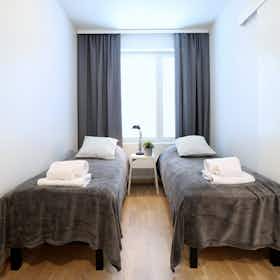 Appartement te huur voor € 1.450 per maand in Vantaa, Martinlaaksonpolku