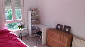 私人房间 正在以 €475 的月租出租，其位于 Rivas-Vaciamadrid, Calle Folklore