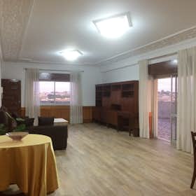 Private room for rent for €440 per month in Almada, Rua Vasco da Gama